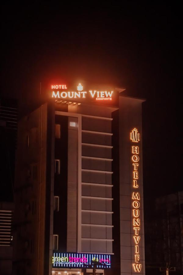 Hotel Mountview Comforts Tirupati Exteriör bild