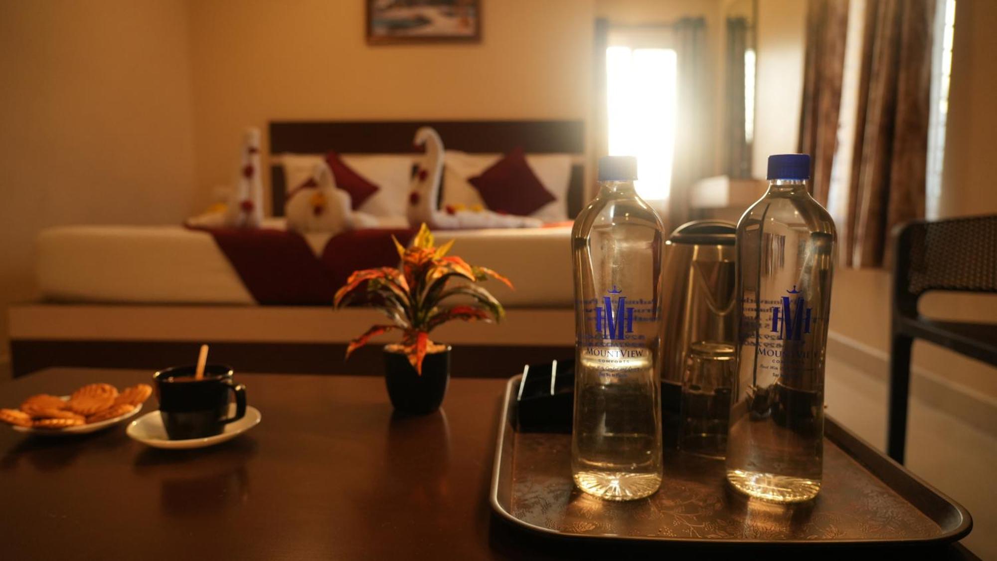 Hotel Mountview Comforts Tirupati Exteriör bild